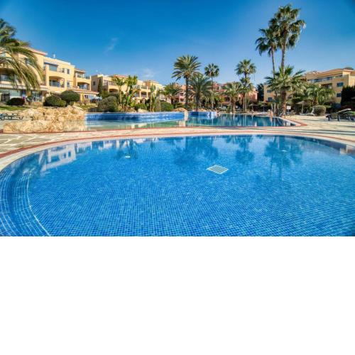 Limnaria Gardens B103