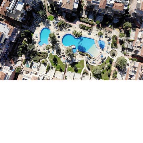 Limnaria Gardens K