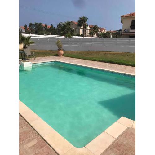 Limni Pool House B