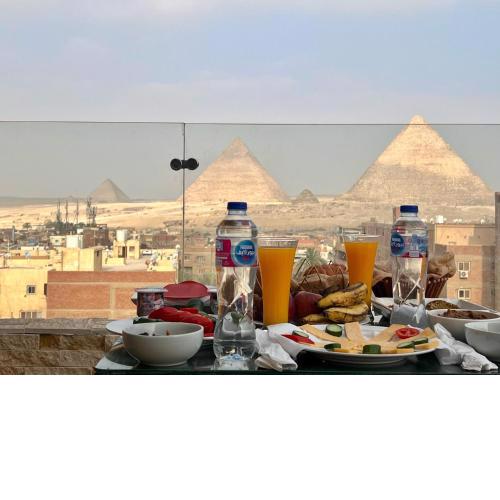 Linda Pyramids View