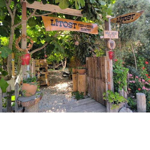 Litost Cafe