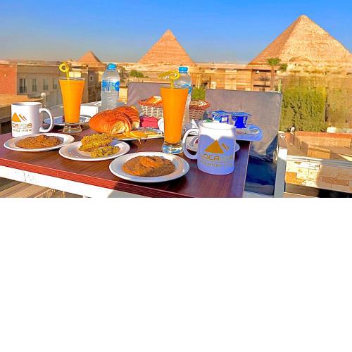 Locanda pyramids view