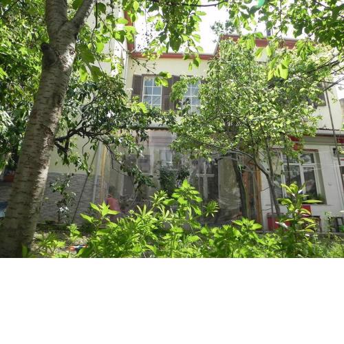Lotus Garden Hostel Izmir
