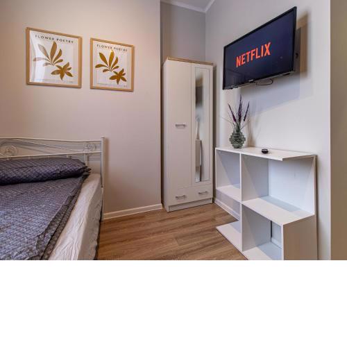 Louvre Loft: Charming Studio in Central Sofia