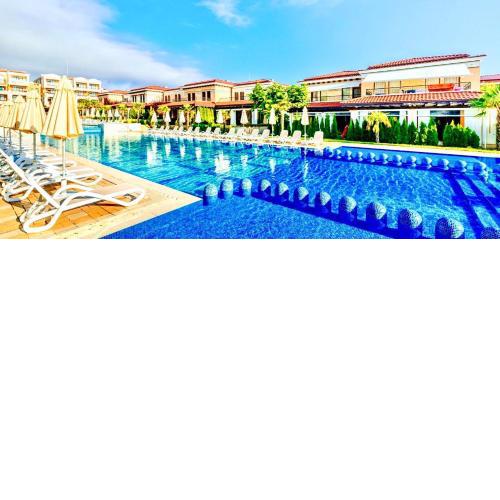 Lovely 1BD Apartment in a Luxury Resort in Sozopol