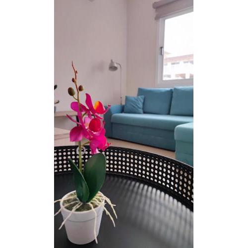 Lovely holiday home,Kapparis,2 swimming pools,Wifi