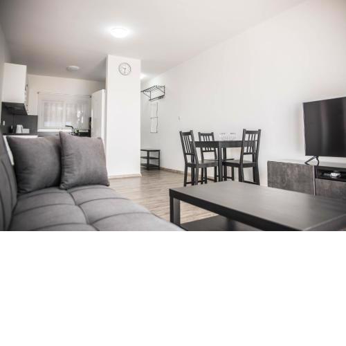 Lovely one bedroom apartment with nice view