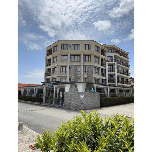 Lozenets View Hotel