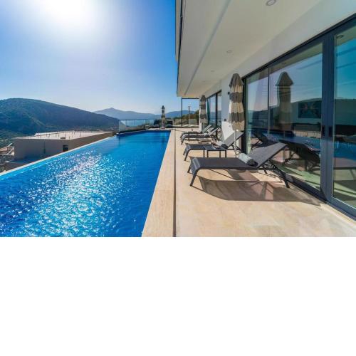 Lüks Tatil Villası Özel Havuzlu Horyes