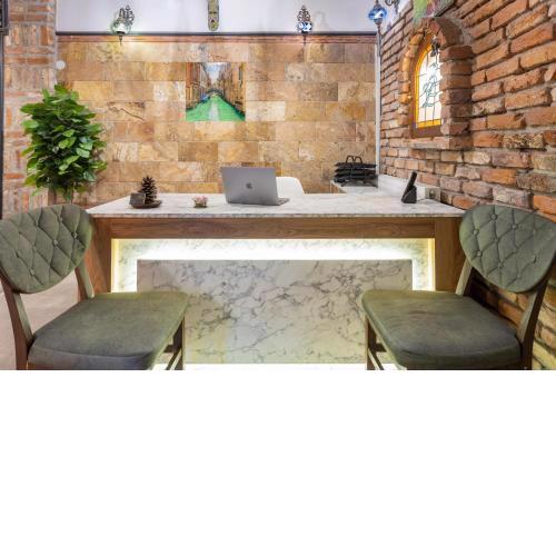 Lumina Boutique Hotel