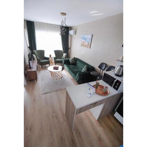 Luxe Suite AI3