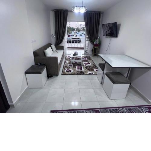 Luxurious 2BR Apartment