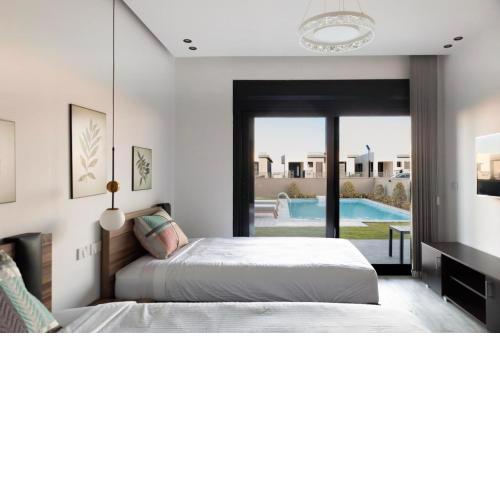 Luxurious 4-BR Villa