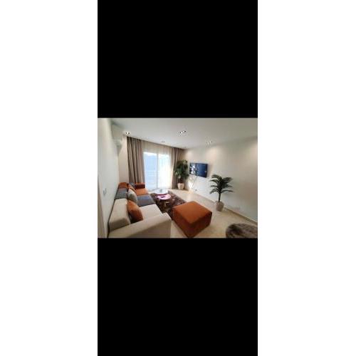 Luxurious apartment in Madinaty, new Cairo city beside Carrefour and mall