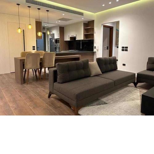 Luxurious Lake View Flat