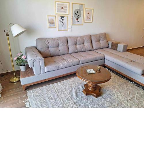 Luxurious Lakeview Apartment 2BR 92
