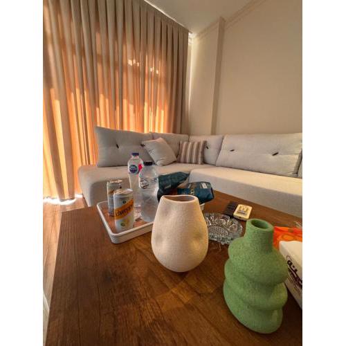 Luxury - 2 Bedroom Apartment B7 The torrent
