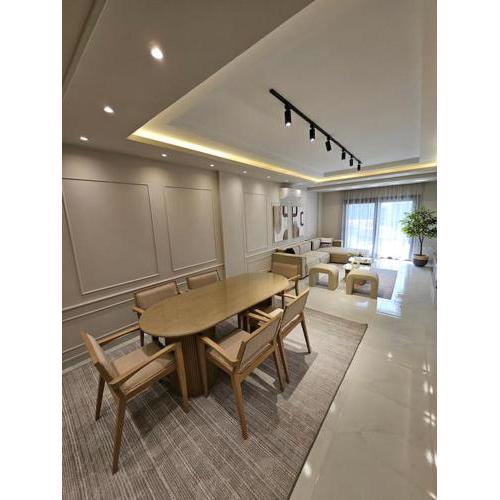 Luxury 2 Bedroom Residence by A1 - 202