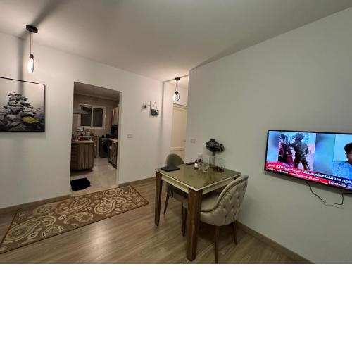 Luxury 2 bedrooms and 1 pathroom wide garden view