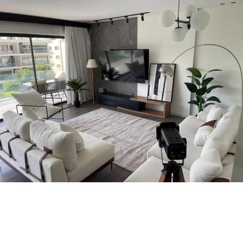 Luxury 3 bedroom apartment in lake view