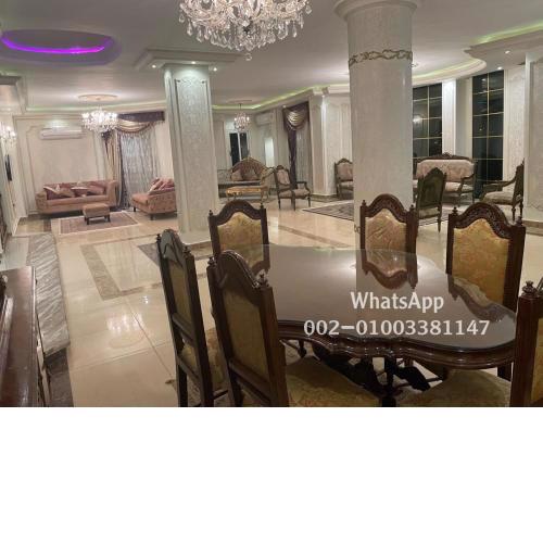 Luxury 3 bedrooms apartment for rent in a sheikh zayed compound