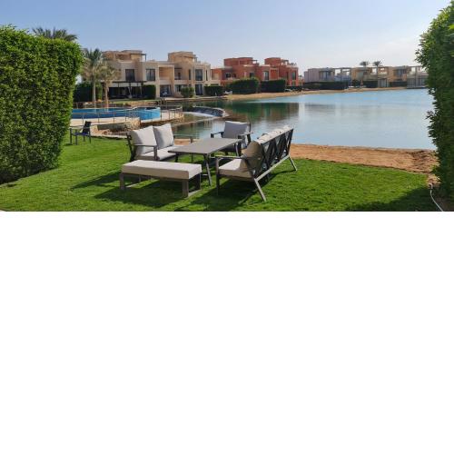 Luxury 3BR Townhouse, Tawila, El Gouna, Lagoon & Pool access