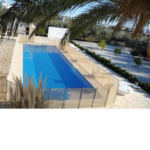 Luxury 6 bedroom villa with privet pool in Paphos