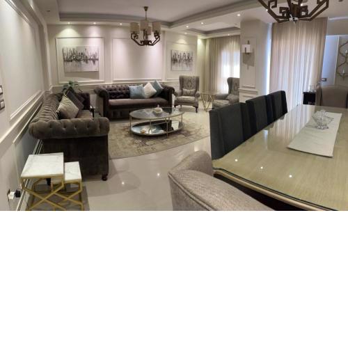 luxury Apartment - Smouha