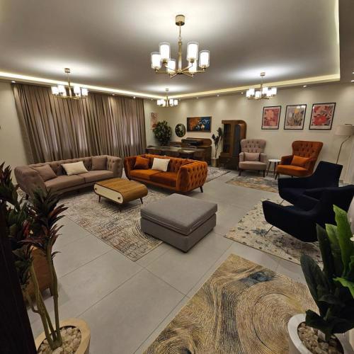 luxury apartment - شقه فاخره