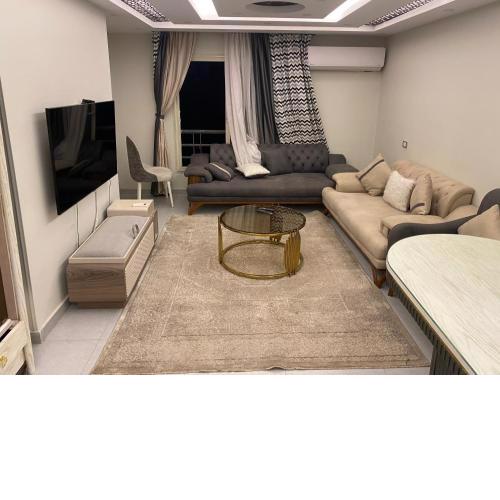 luxury apartment 3 rooms 2 bath