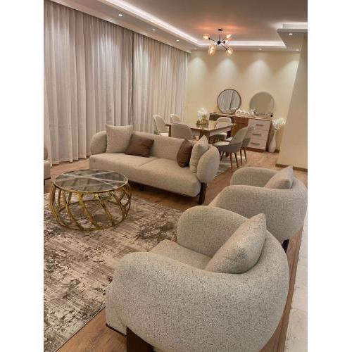 Luxury Apartment in Eastown