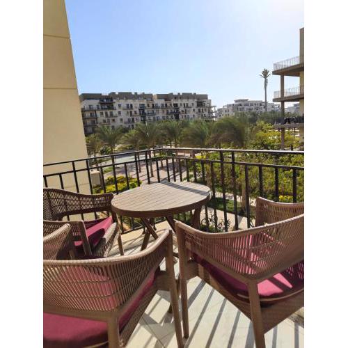 Luxury Apartment in Sodic Eastown