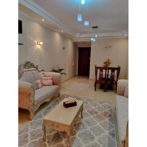 LuXury Apartment Moqatam