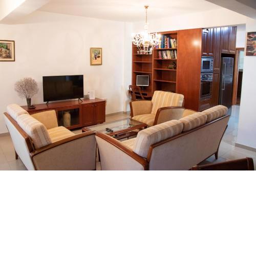 Luxury Apartment, near Pinikoudes beach