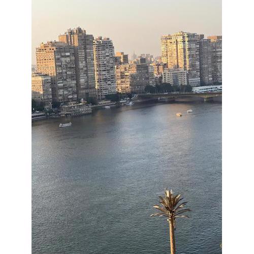 Luxury apartment on the Nile