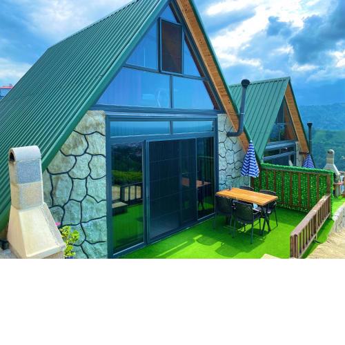 Luxury Bungalow With Barbecue1