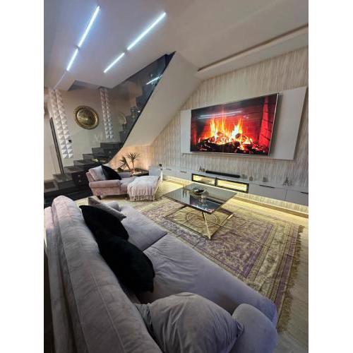 luxury central cosy villa
