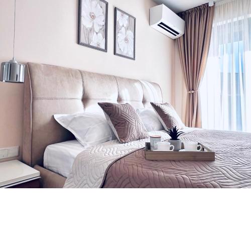 Luxury City Center Apartment with Free parking