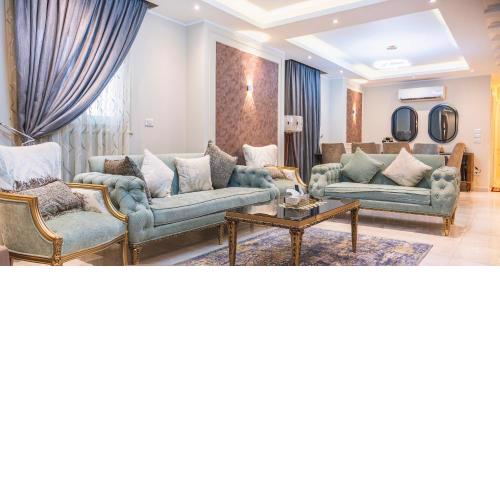 Luxury, cozy, modern apartment in downtown Cairo