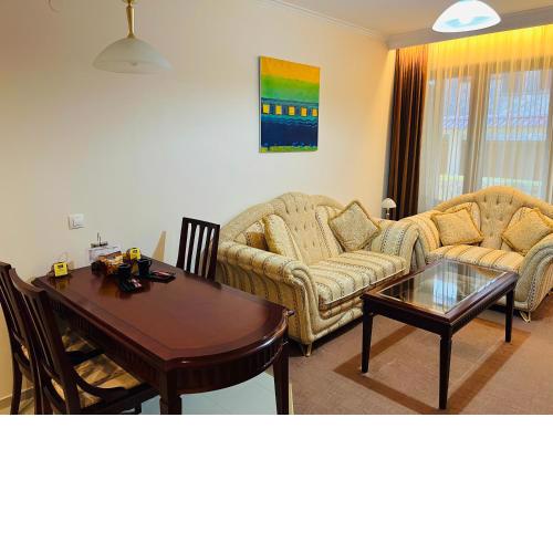 Luxury Downtown Apartment - Gondola