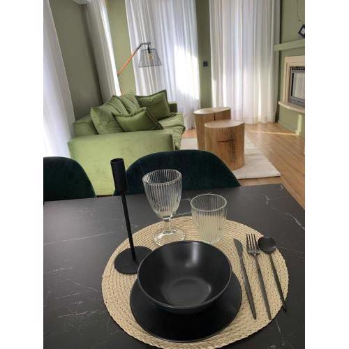 Luxury Green Apartment - up to 4 people