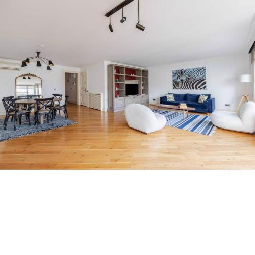 Luxury Modern 3bed25bath Central Bright Pad #375