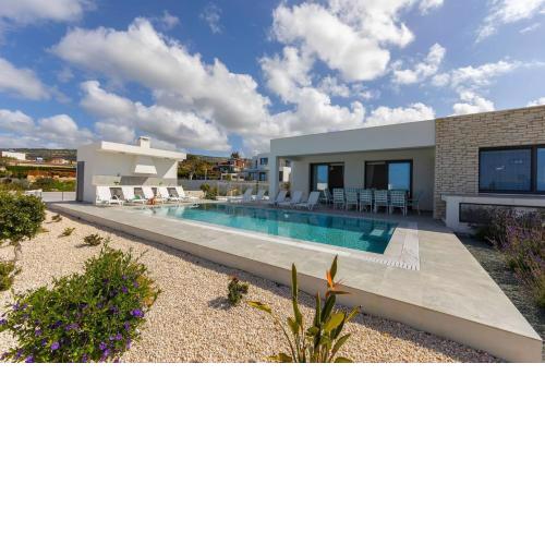 Luxury Paphos Villa - Villa Adaris - 5 Bedroom Villa - Private Swimming Pool - Sea Views