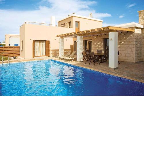 Luxury Paphos Villa - Villa Coral Olympus Poseidon - 3 Bedroom Villa - Central Location