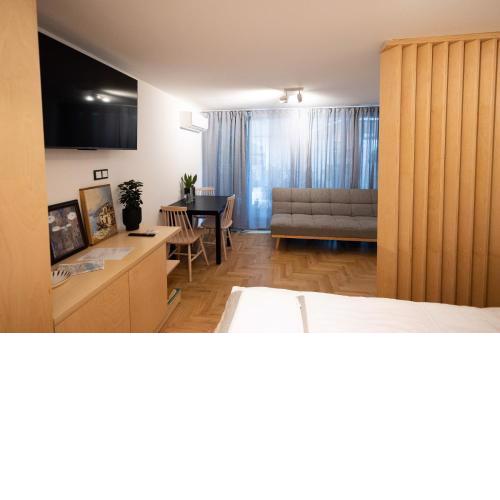 Luxury studio 12-4
