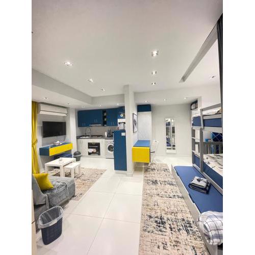 Luxury Studio House 589-5