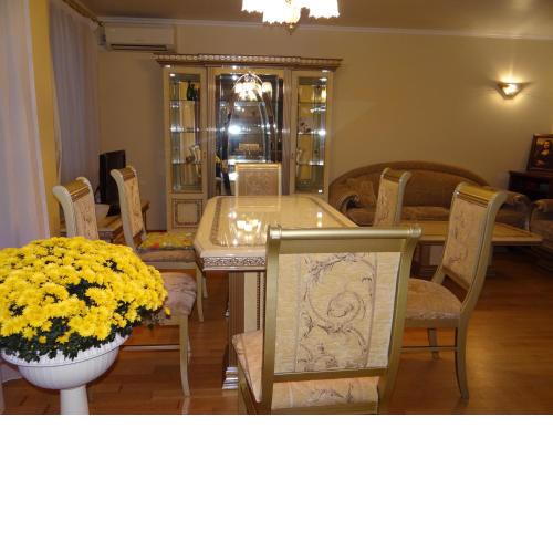Luxury Versailles Apartments Center Opera