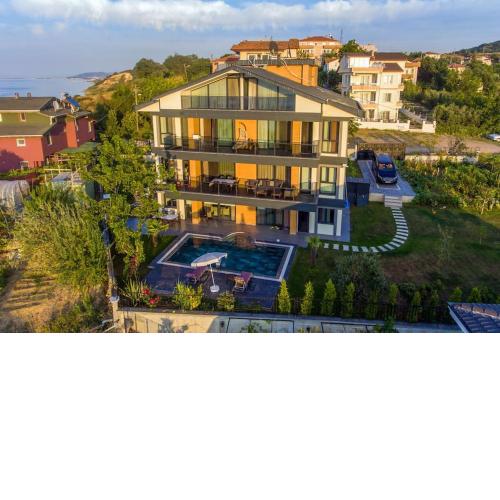 LUXURY VILLA FOUR FOURLEX (YALOVA)