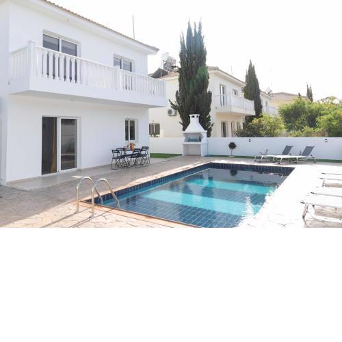 LuxVillasRentals Ayia Napa
