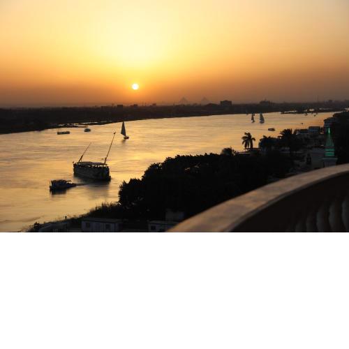 Maadi, Direct Nile river View From all Rooms